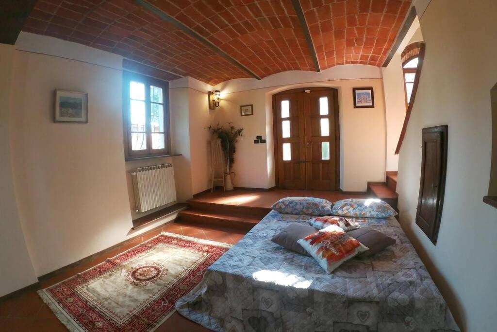 La Menchina Villa